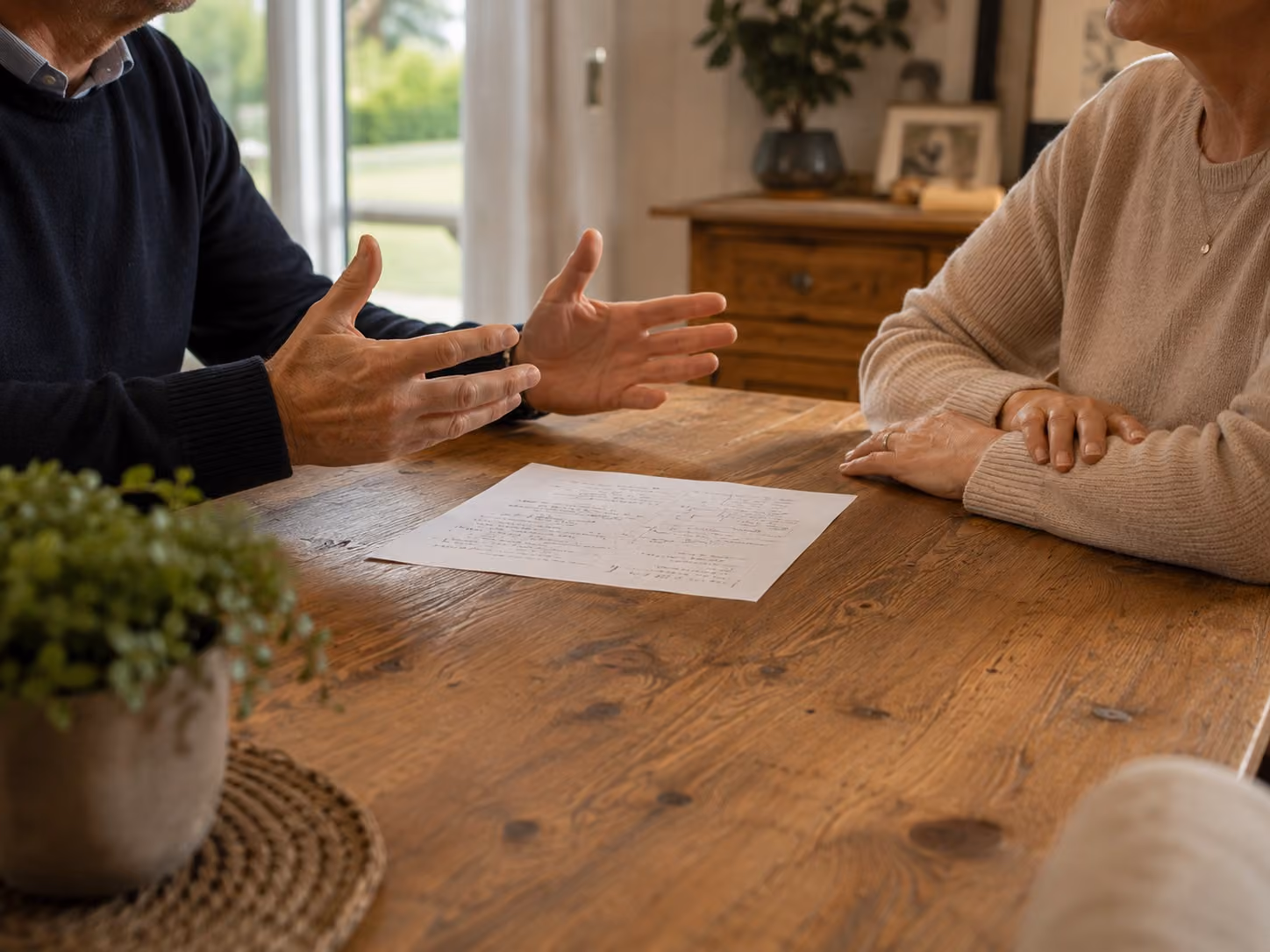 Persönliches Gespräch über den Immobilienverkauf